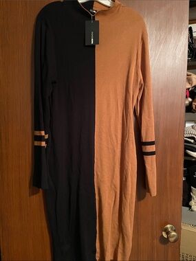 Fashion Nova Two-Tone Black and Brown Long Sleeve Knit Dress
